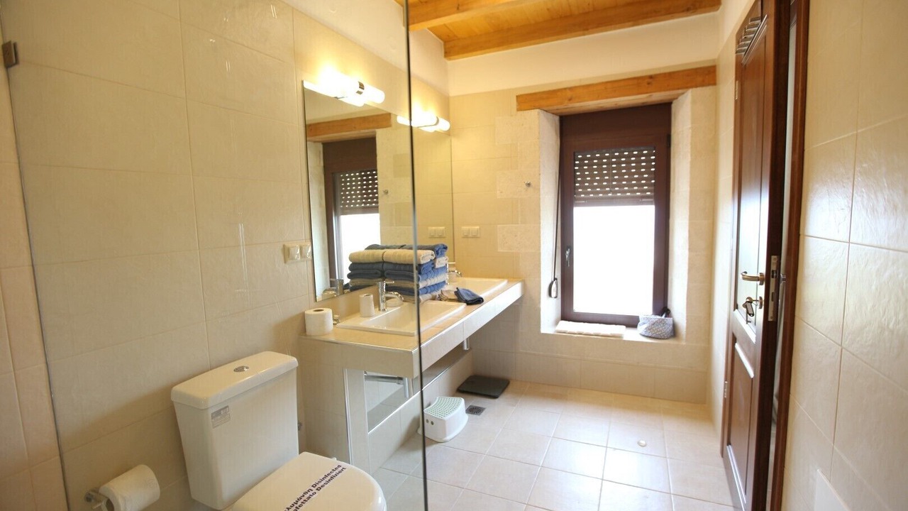 Photo of Bathroom in Gerani