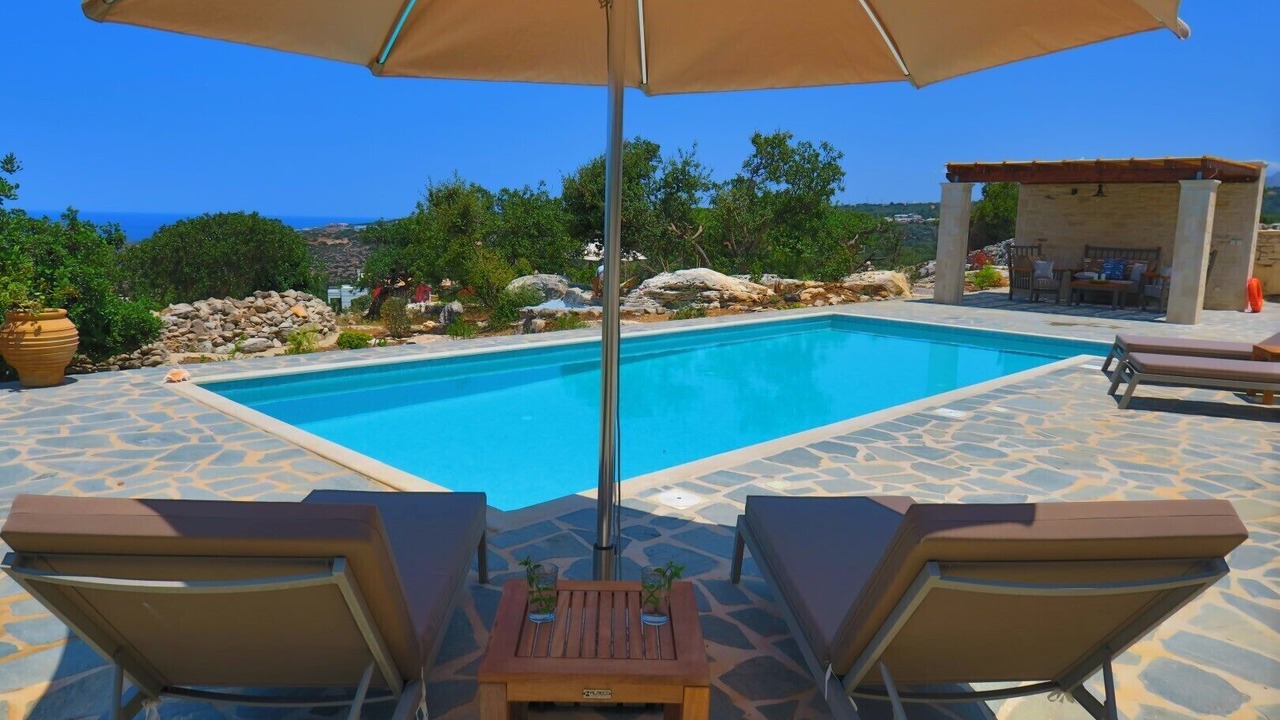 Photo of Outdoor in Gerani