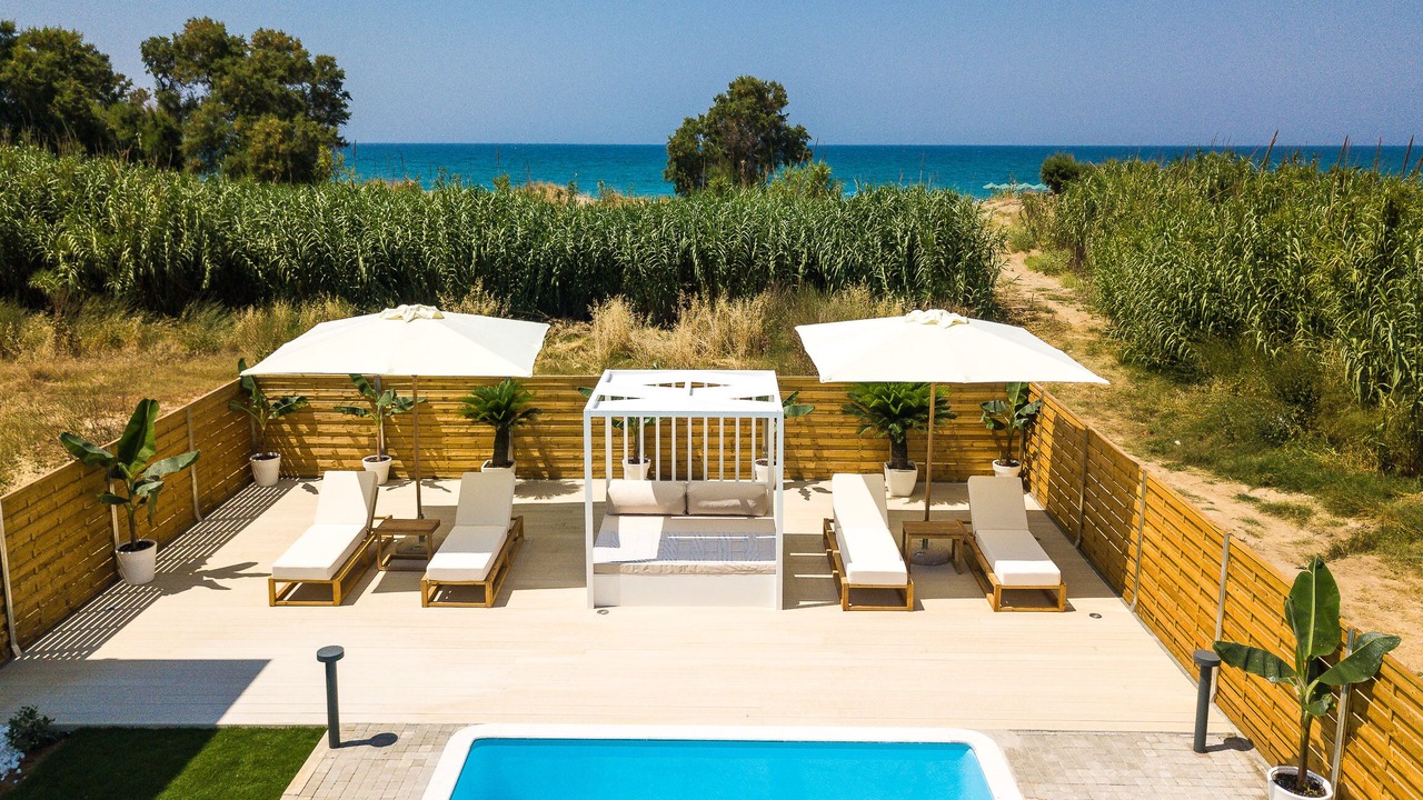 Photo of Outdoor in Platanes