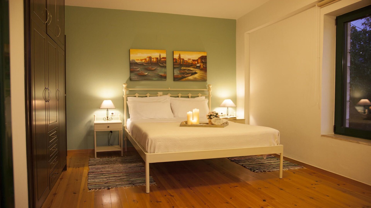 Photo of Bedroom in Alikambos