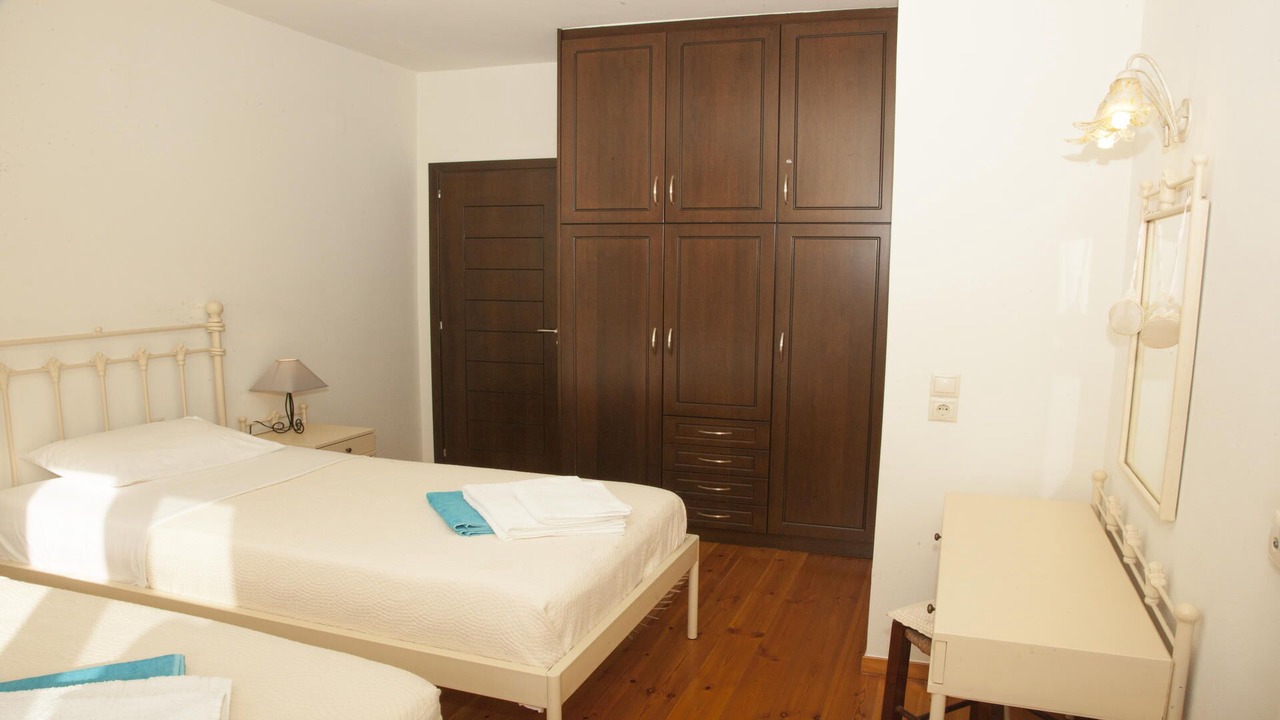 Photo of Bedroom in Alikambos