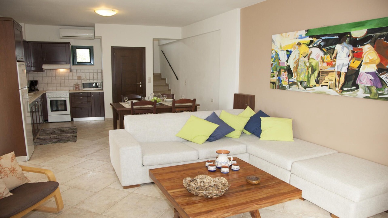 Photo of Livingroom in Alikambos