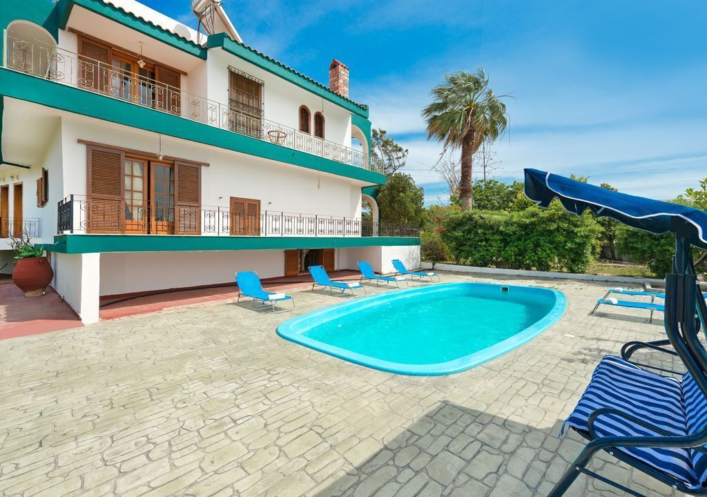 Photo of Outdoor in Kalavarda