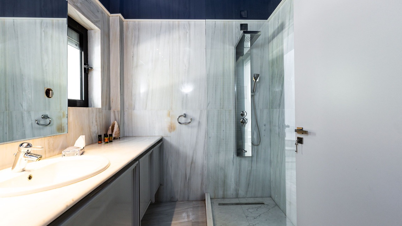 Photo of Bathroom in Pitharion