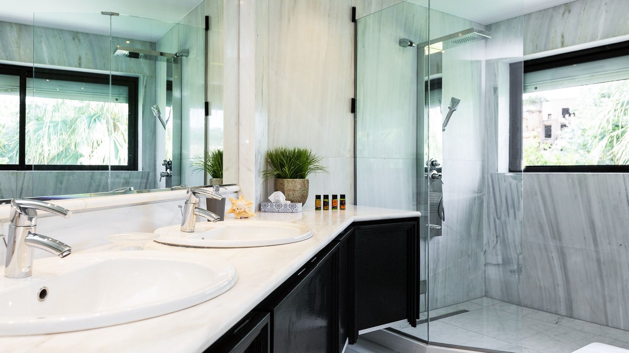 Photo of Bathroom in Pitharion