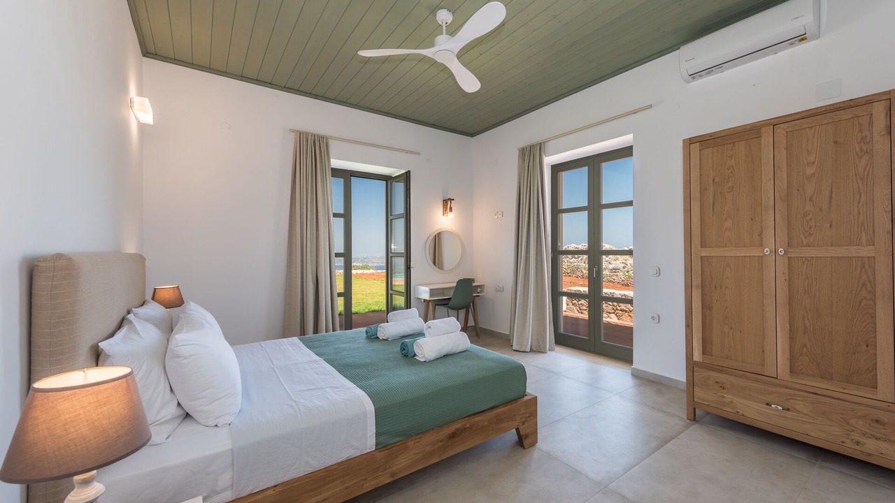 Photo of Bedroom in Drapanos