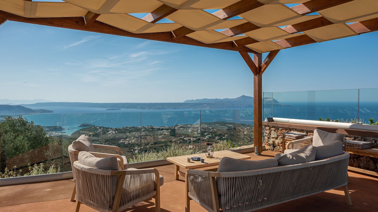 Photo of Patio Balcony in Drapanos