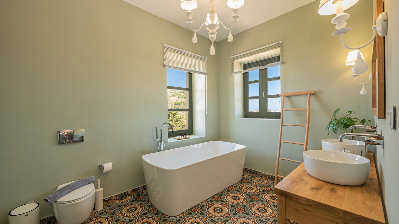 Photo of Bathroom in Drapanos