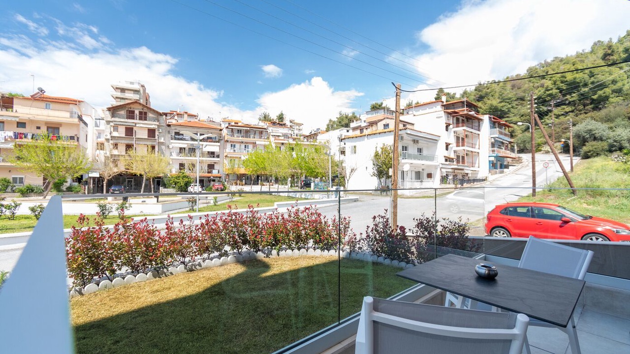 Photo of Patio Balcony in Neos Marmaras