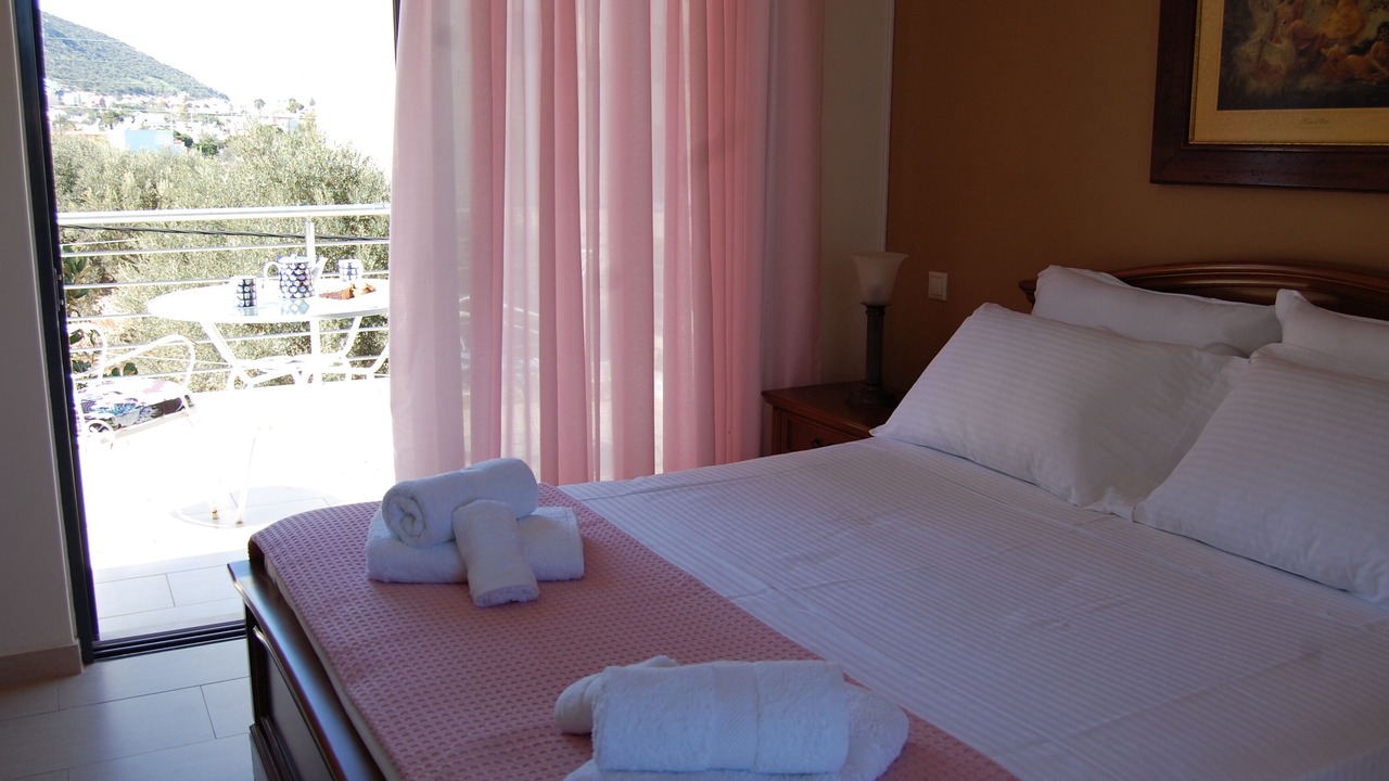Photo of Bedroom in Markopoulo Mesogaias