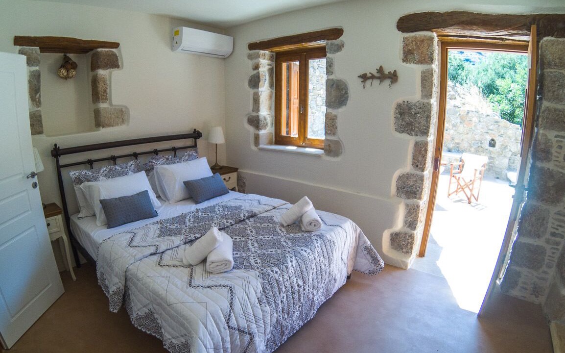 Photo of Bedroom in Moni
