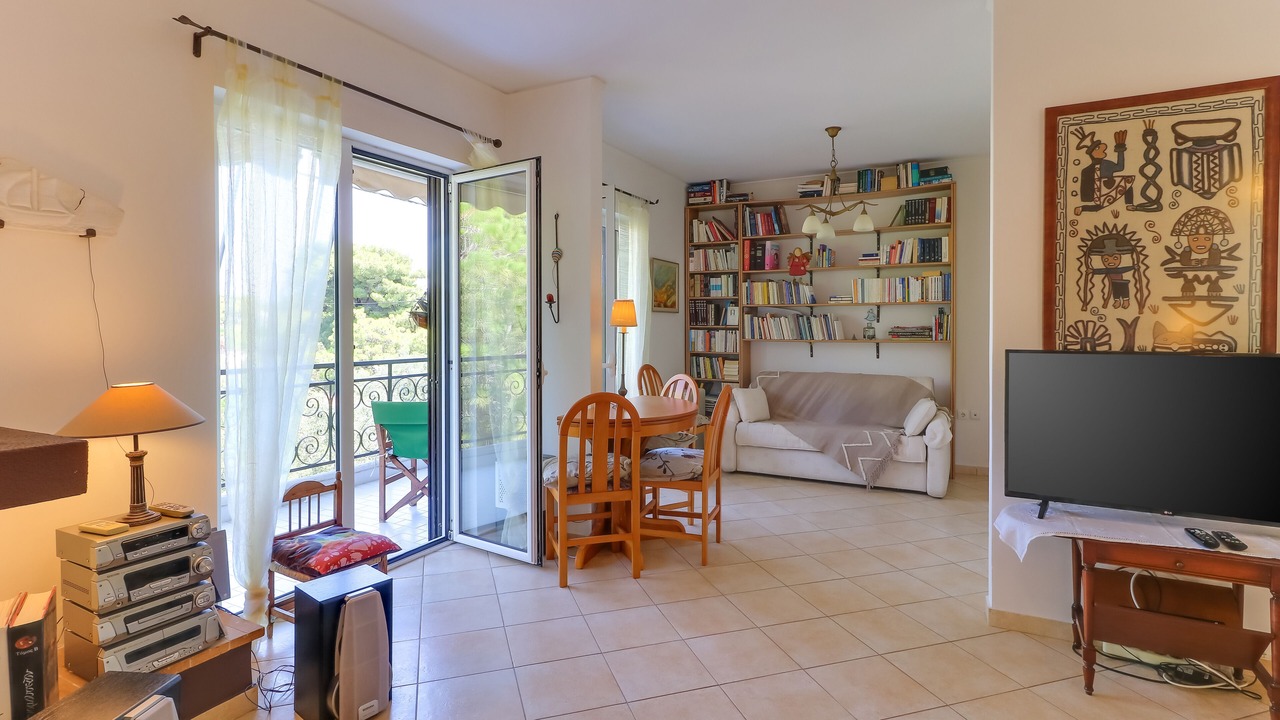 Photo of Livingroom in Nea Makri