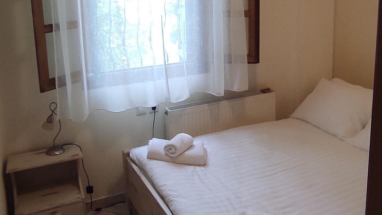 Photo of Bedroom in Kala Nera