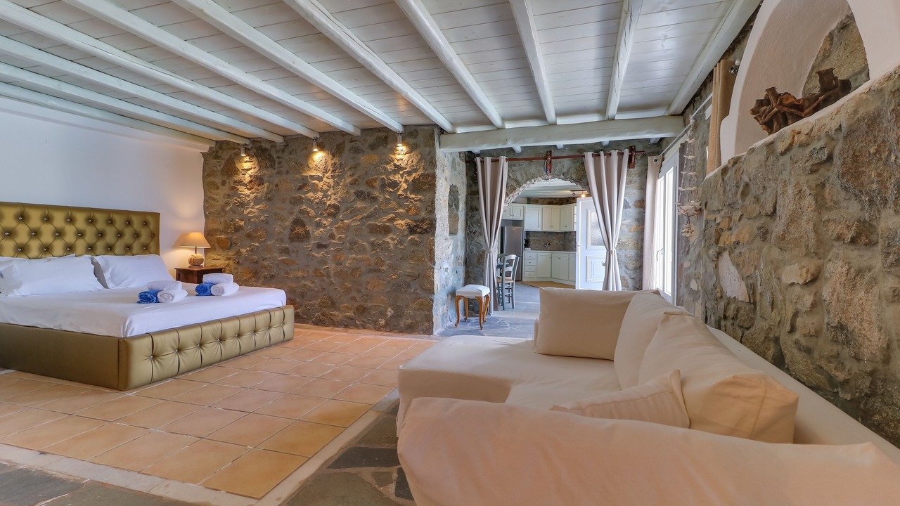 Photo of Bedroom in Houlakia