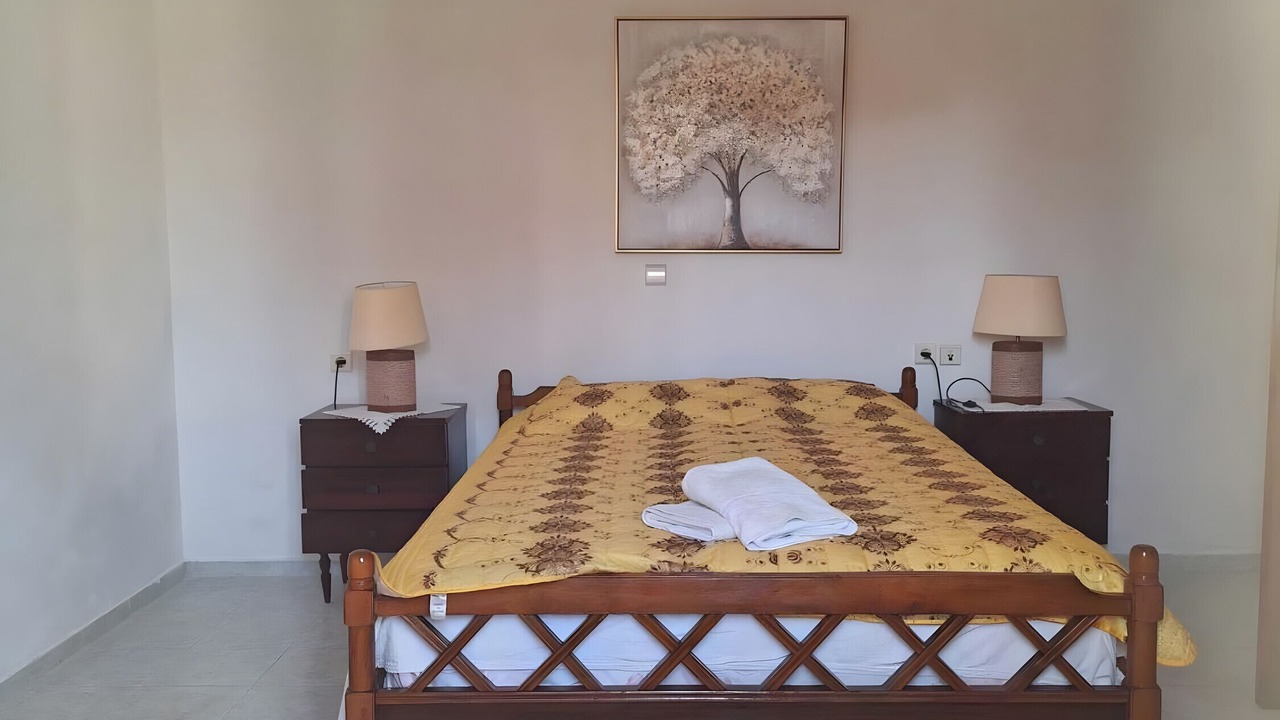 Photo of Bedroom in Mochos