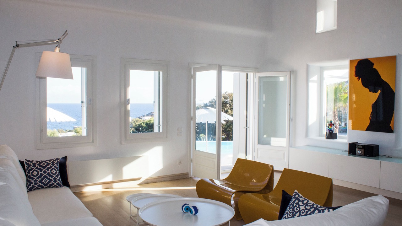 Photo of Livingroom in Ornos