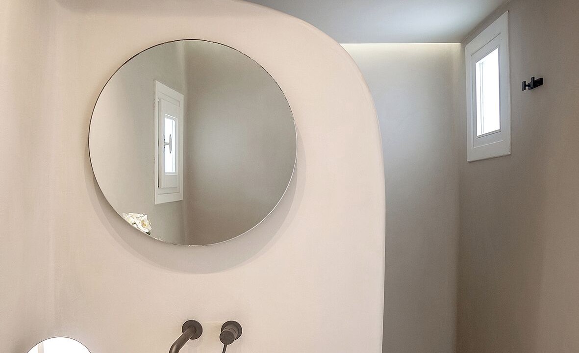 Photo of Bathroom in Ornos