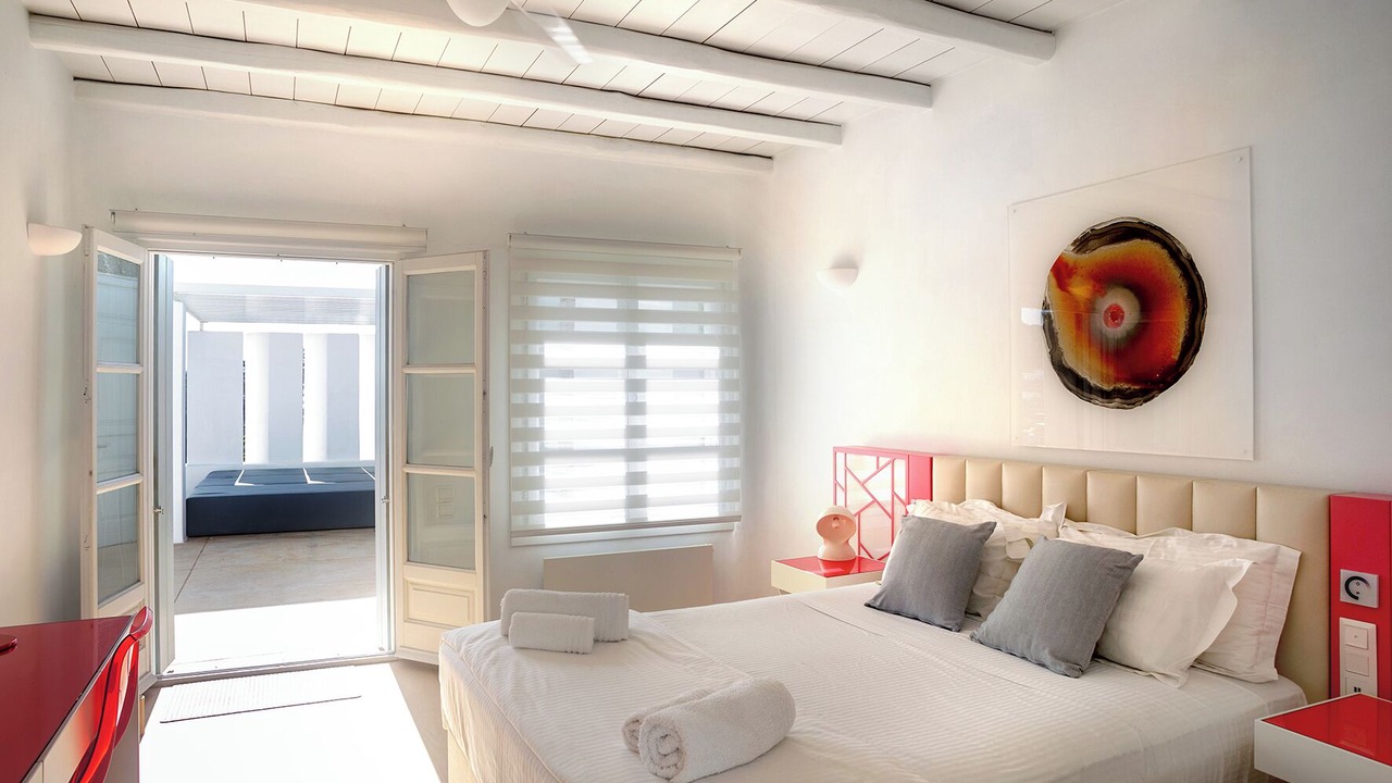 Photo of Bedroom in Ornos