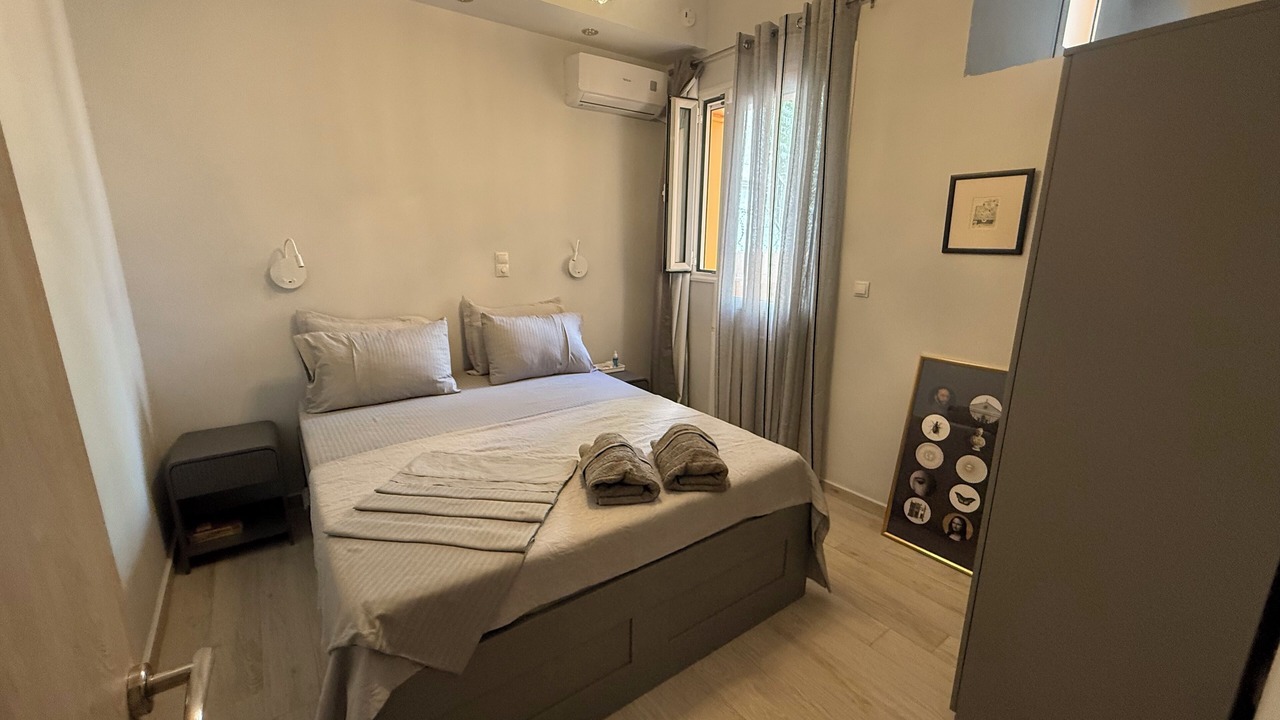Photo of Bedroom in Attiki
