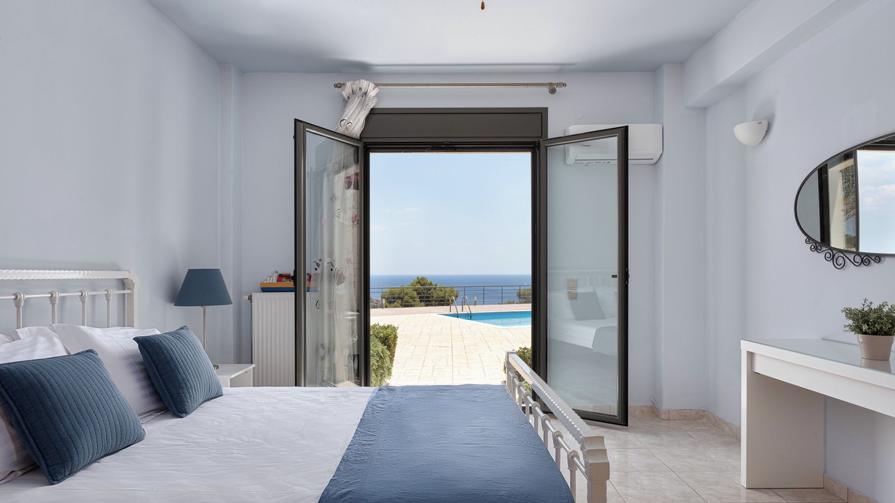 Photo of Bedroom in Kontos