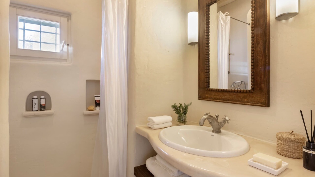 Photo of Bedroom in Svoronata