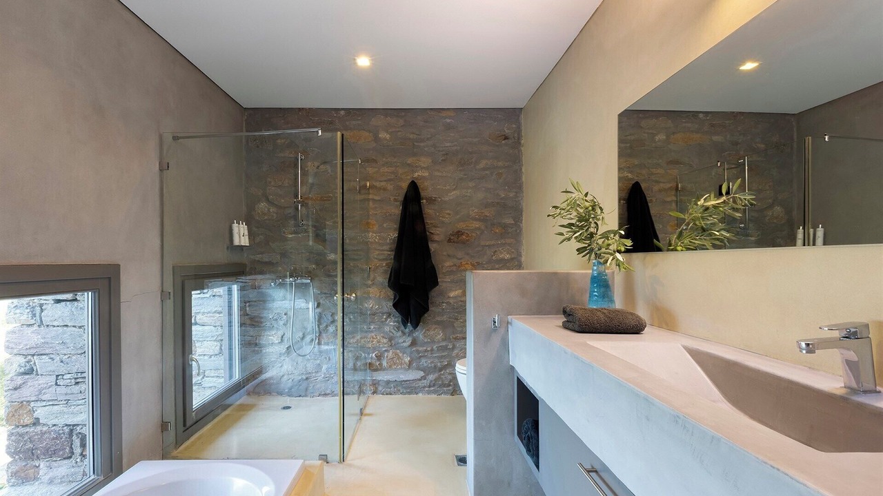 Photo of Bathroom in Kea