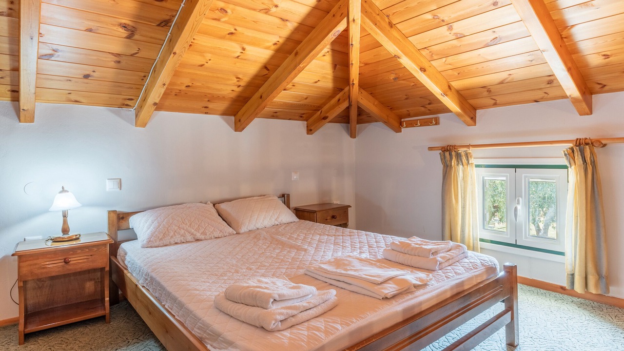 Photo of Bedroom in Astros
