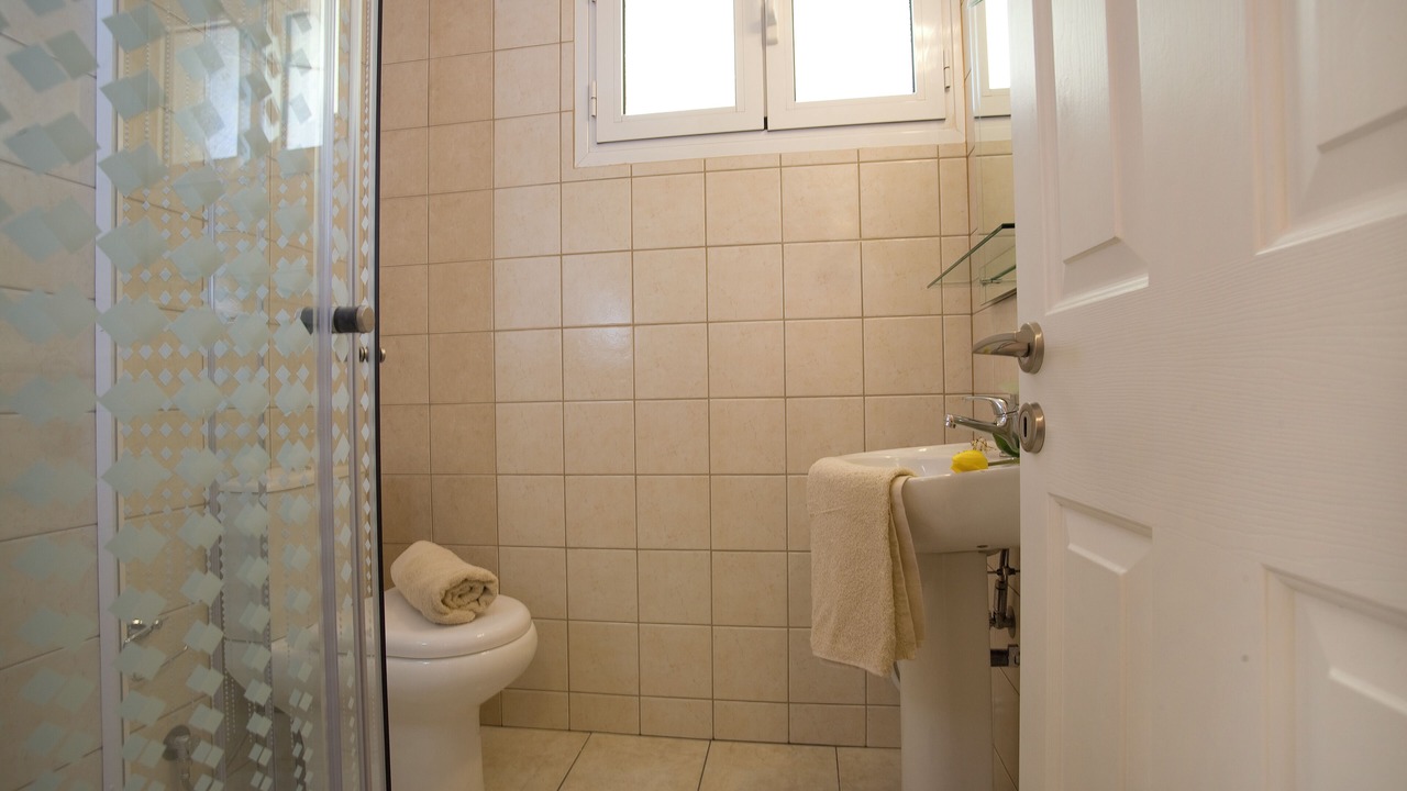 Photo of Bathroom in Kariotai