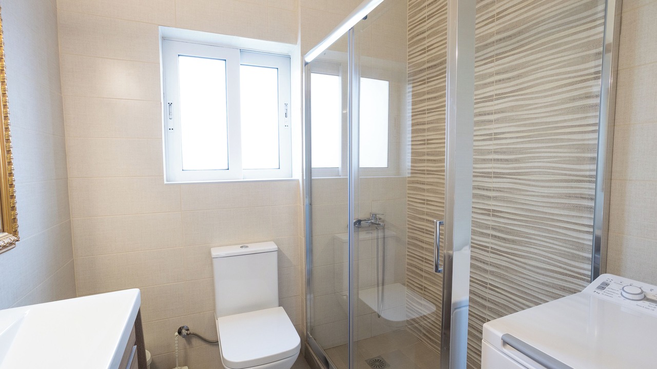 Photo of Bathroom in Gerani