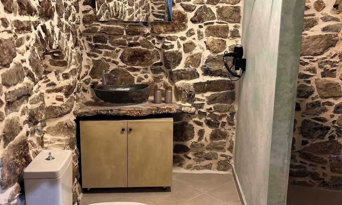 Photo of Bathroom in Olympi