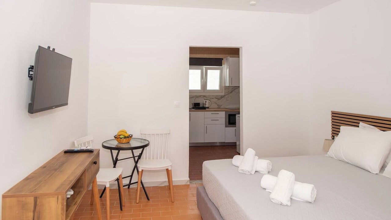 Photo of Bedroom in Agios Stefanos Avliotes
