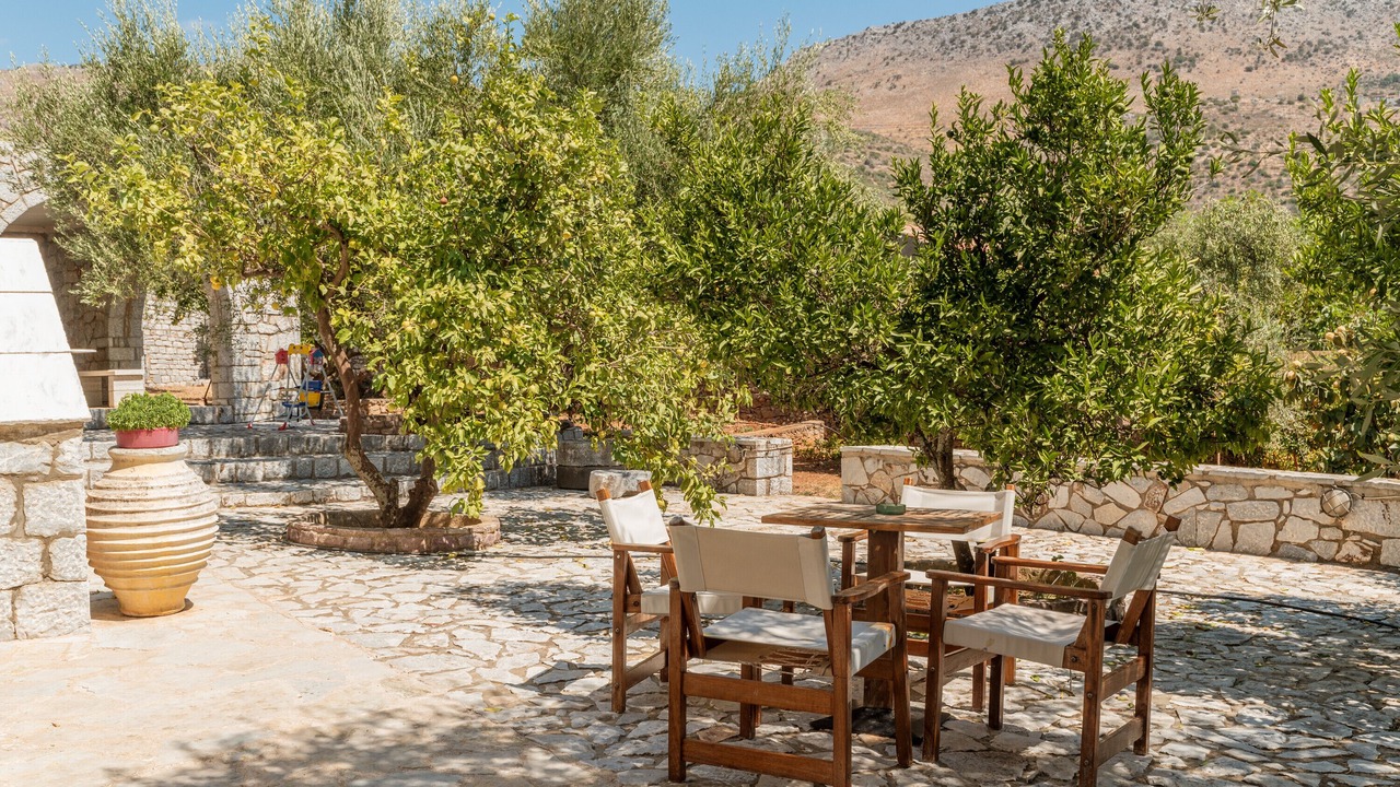 Photo of Outdoor in East Mani