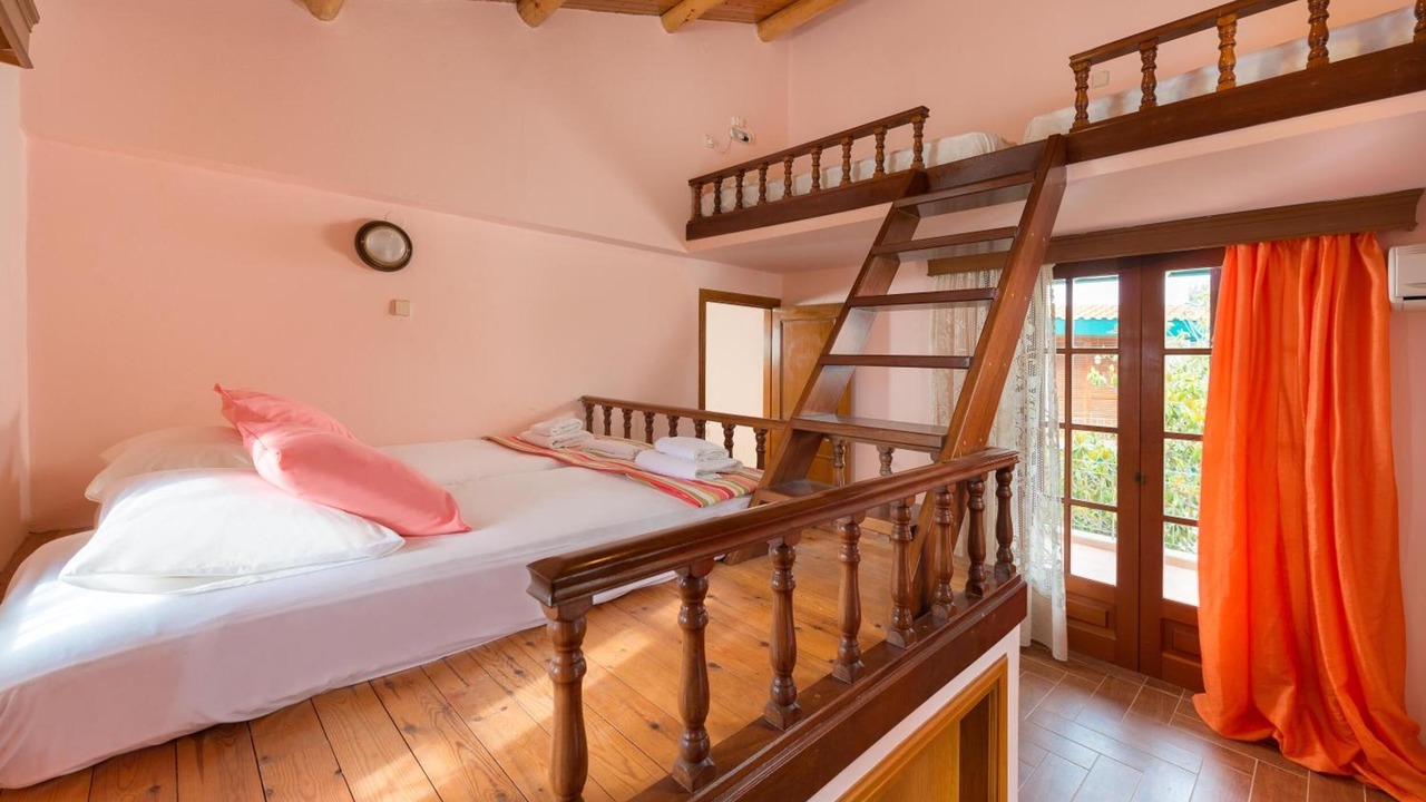 Photo of Bedroom in Kalavarda