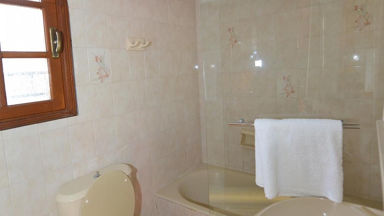Photo of Bathroom in Kalavarda