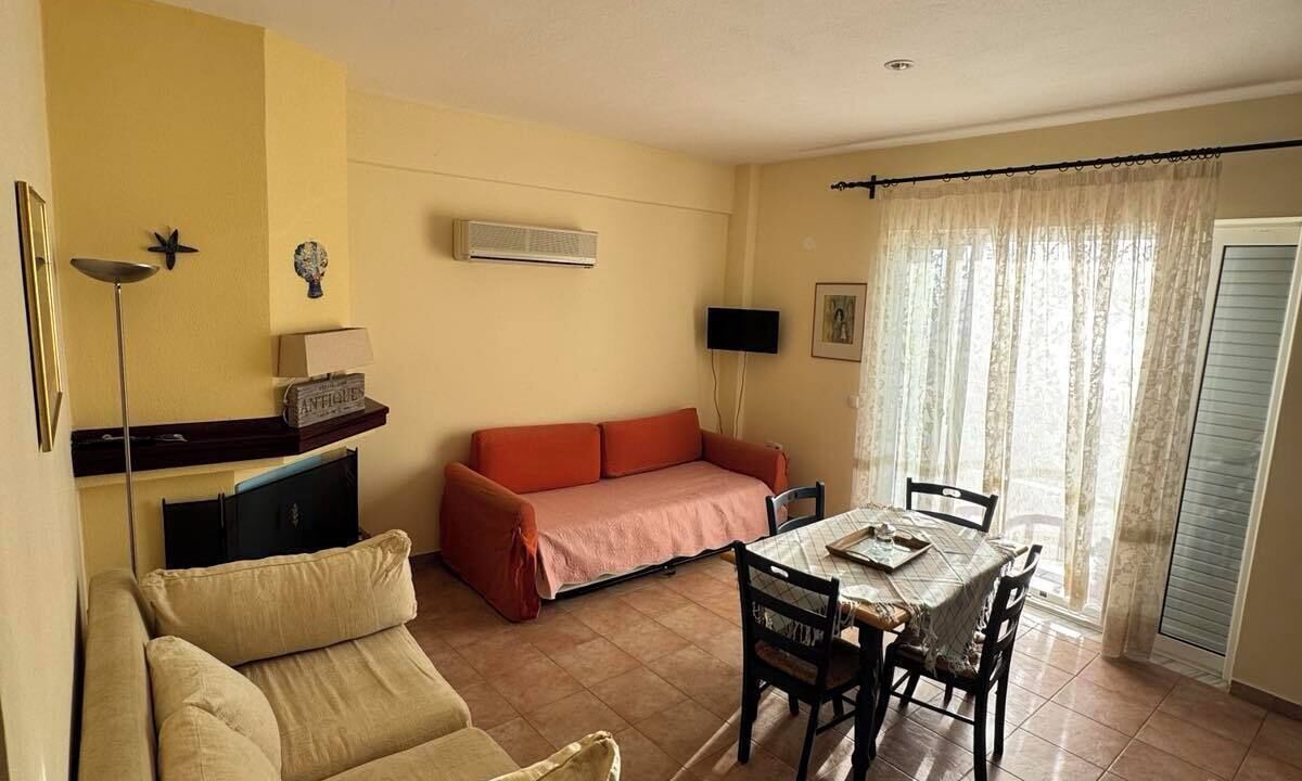 Photo of Livingroom in Neos Marmaras