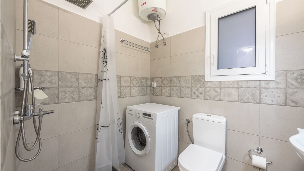 Photo of Bathroom in Omonia