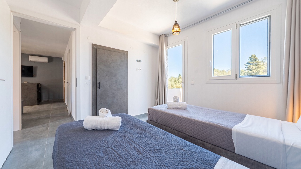 Photo of Bedroom in Molos