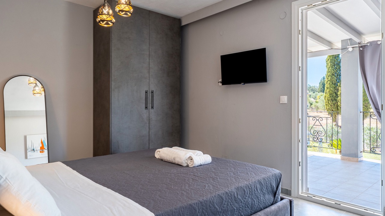 Photo of Bedroom in Molos