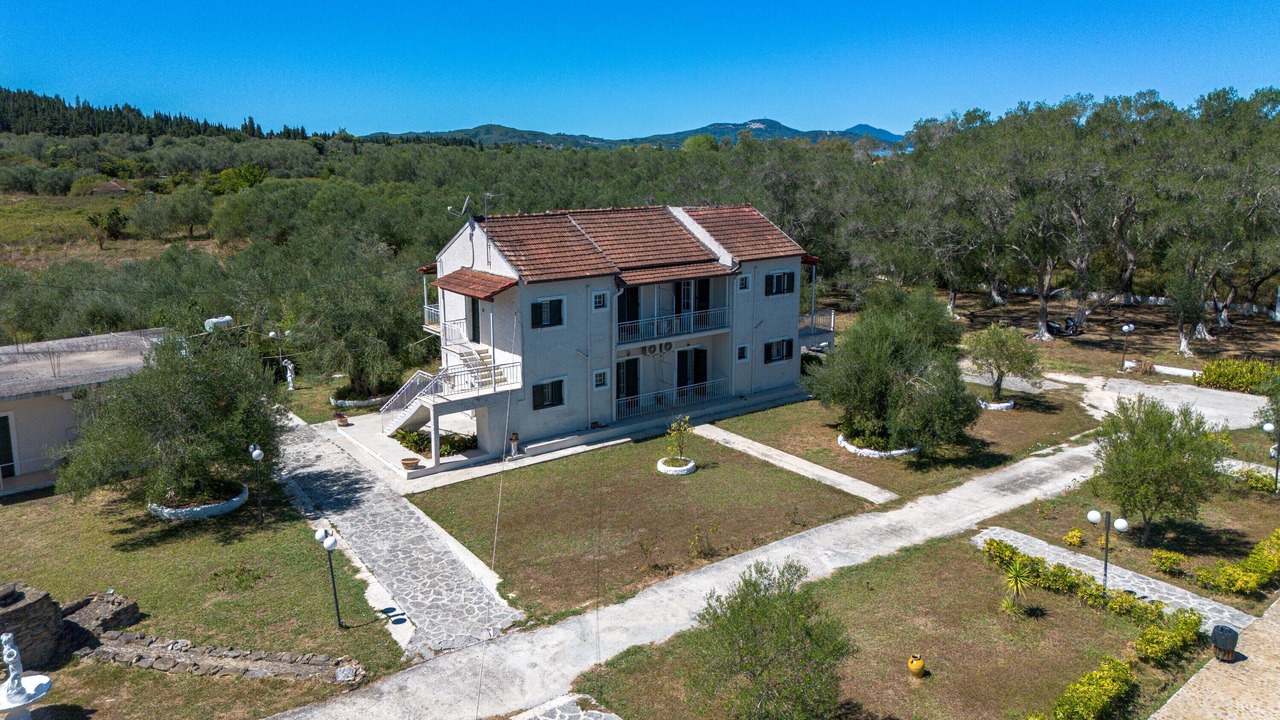 Photo of Outdoor in Molos