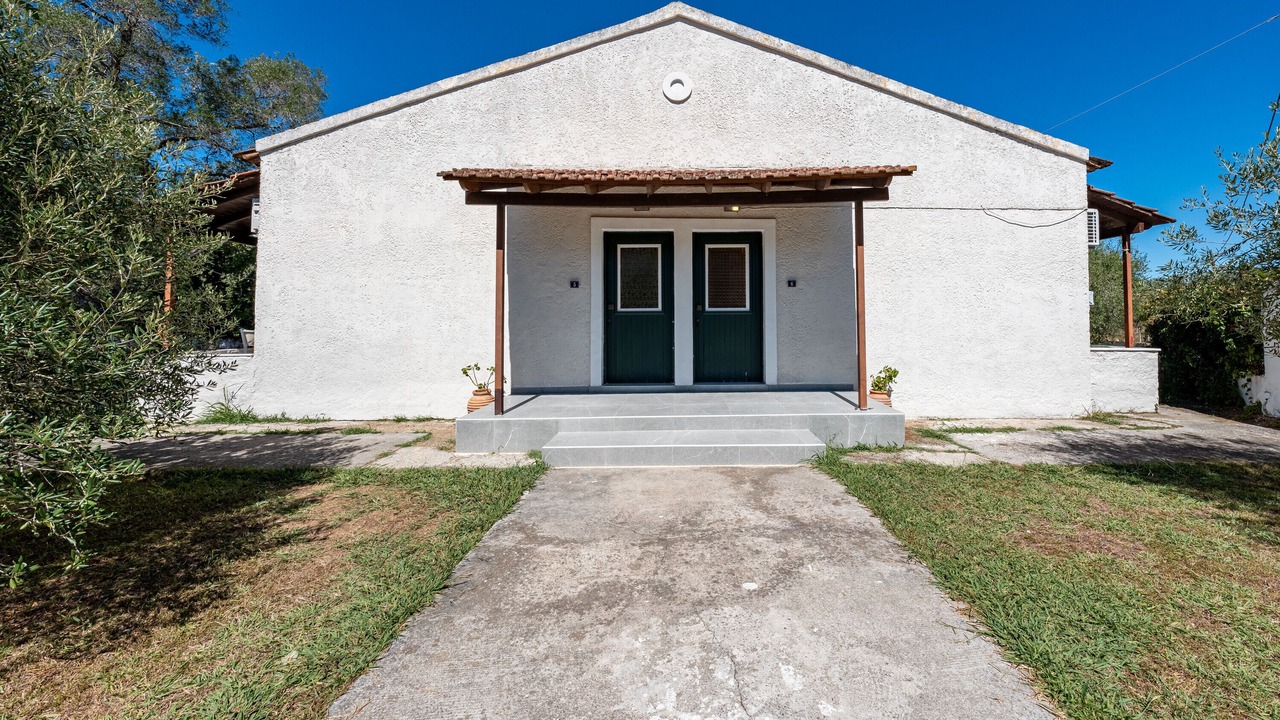 Photo of Outdoor in Molos