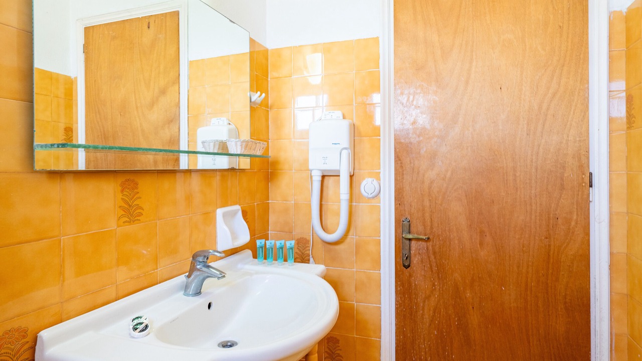 Photo of Bathroom in Molos