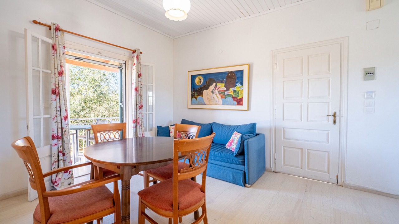 Photo of Livingroom in Molos