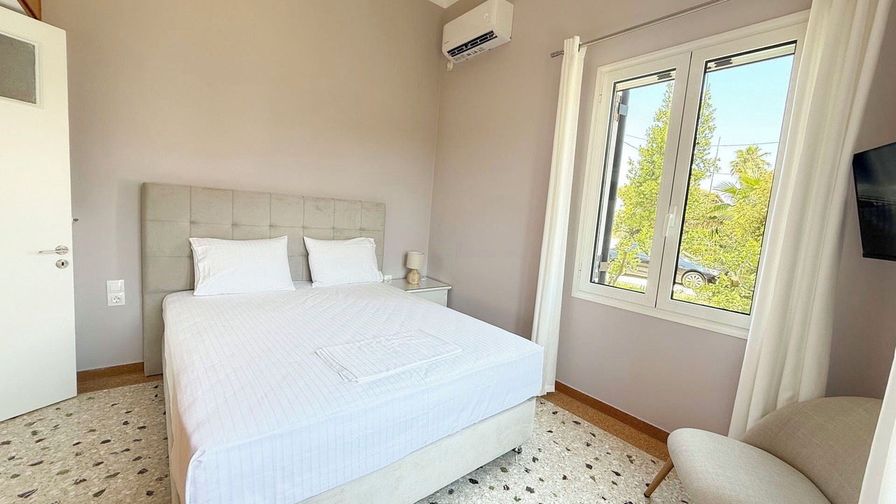 Photo of Bedroom in Paralio Astros