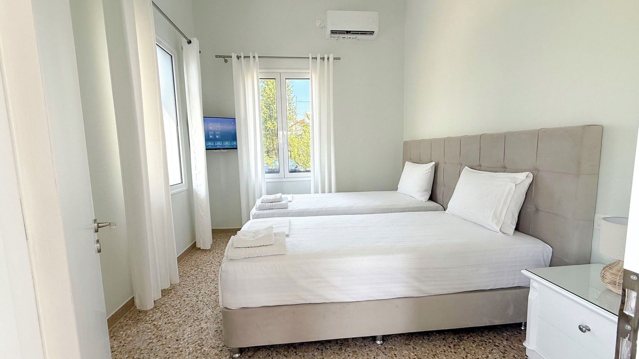 Photo of Bedroom in Paralio Astros