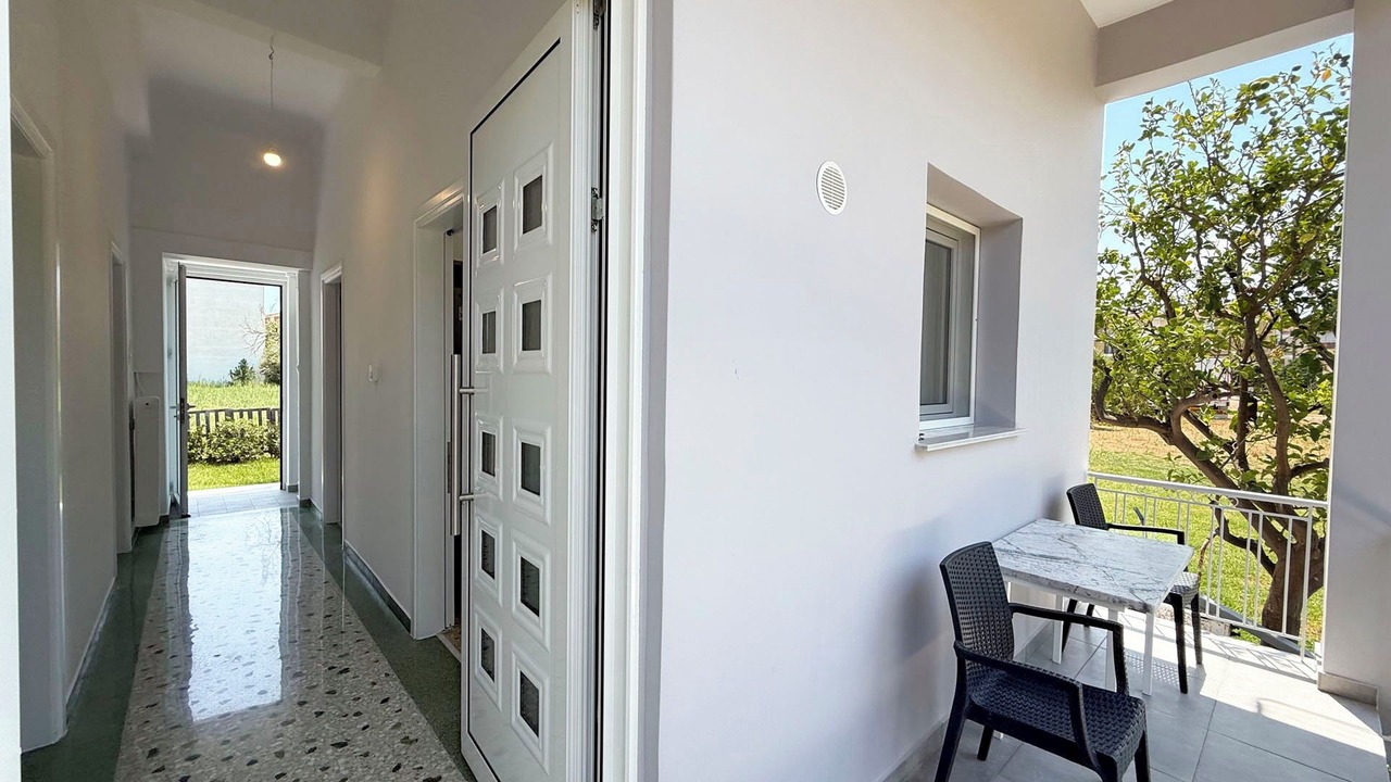 Photo of Patio Balcony in Paralio Astros