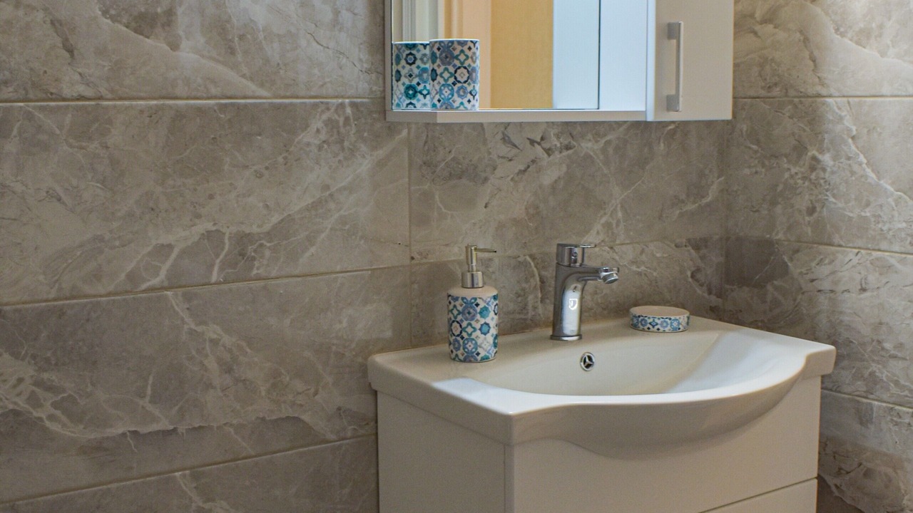 Photo of Bathroom in Nea Smirni