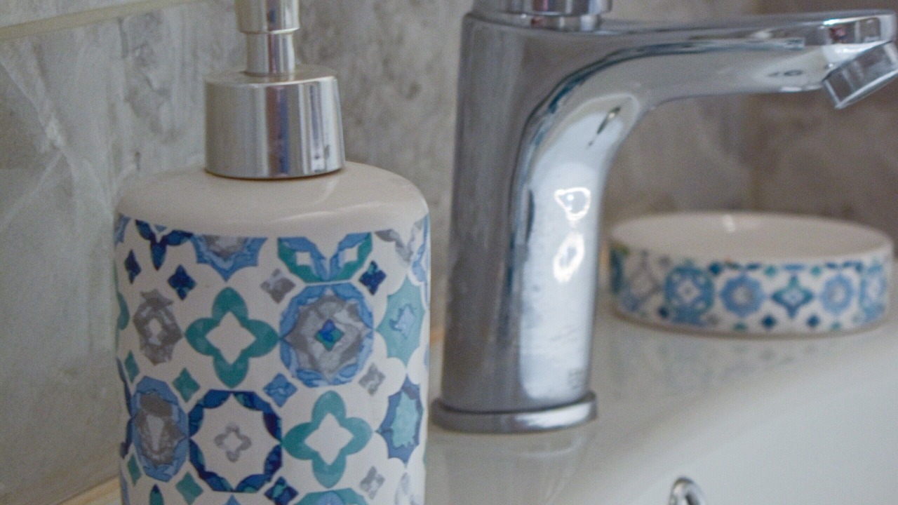 Photo of Bathroom in Nea Smirni