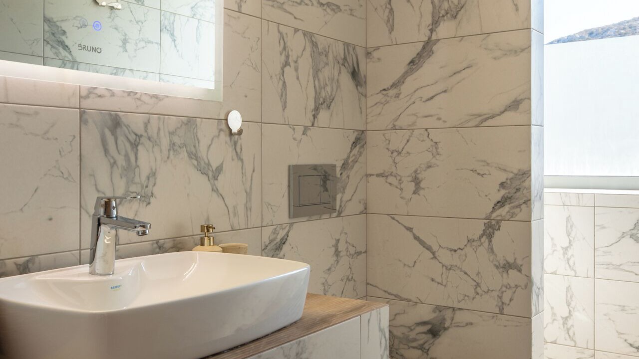 Photo of Bathroom in Vravrona