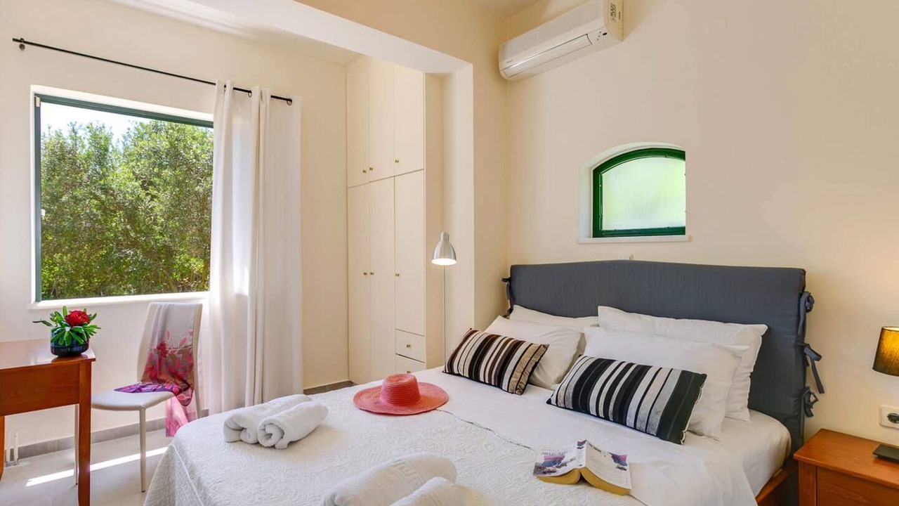 Photo of Bedroom in Pyrgos Psilonerou