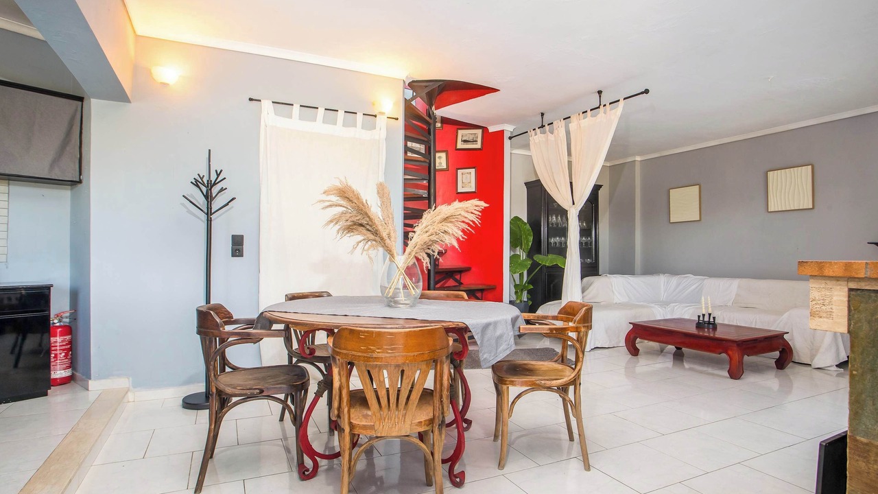 Photo of Bedroom in Petaloudes